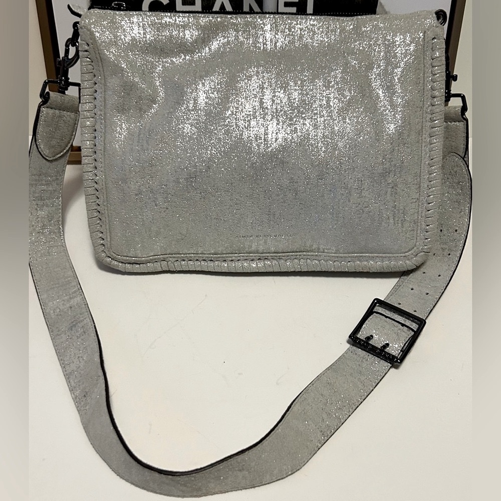 Aimee Kestenberg Leather Silver crossbody shoulder bag  New - Picture 6 of 12